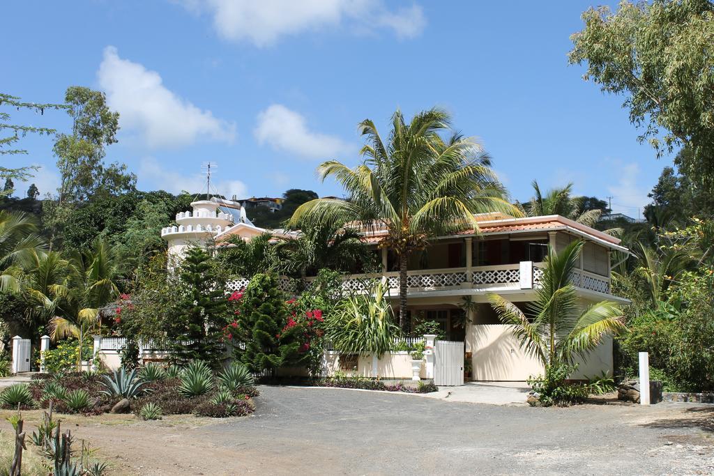 Villa Le Chapo Port Mathurin Exteriör bild